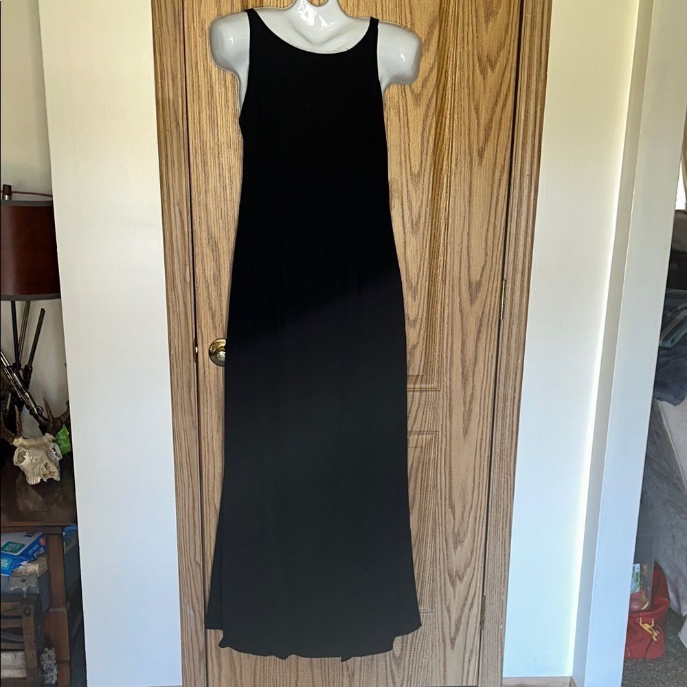 Hugo Buscati Elegant Black Gown size 6